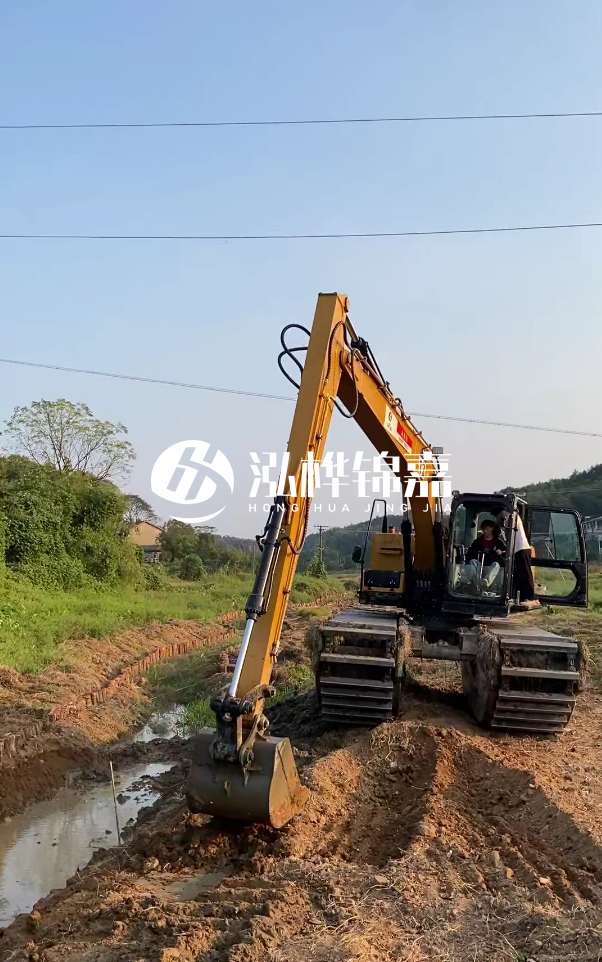 棗莊河道清淤專業(yè)施工-水挖機(jī)清淤能清理多深的淤泥？